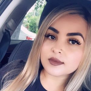 Meet your Posher, Veronica